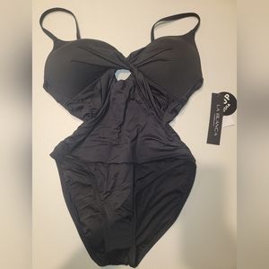 NWT La Blanca Swimsuit One Piece